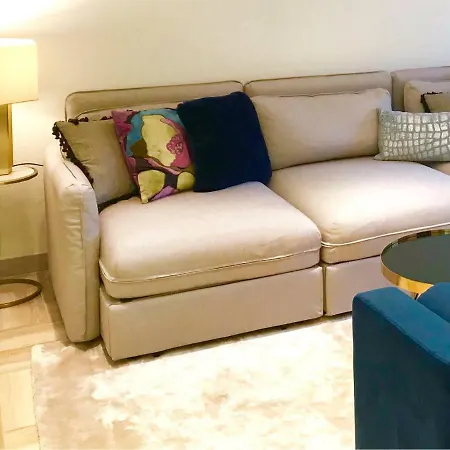 19 Rue Du Parc Alexandre Iii *